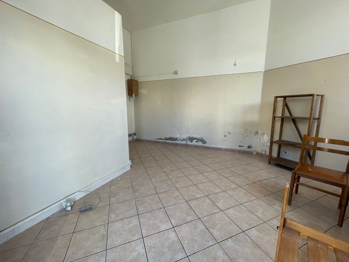 27m² Commercial property in Florence, Italy No. 285952