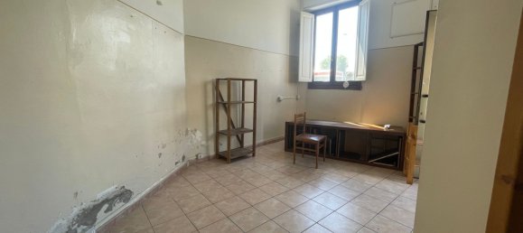 27m² Commercial property in Florence, Italy No. 285952 14