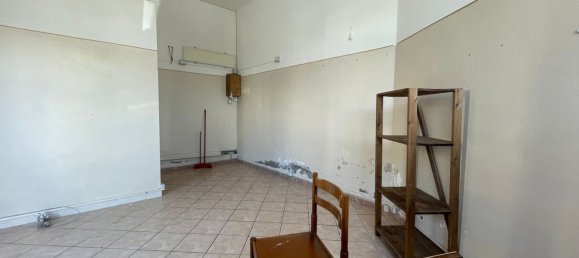 27m² Commercial property in Florence, Italy No. 285952 18