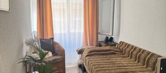 2 Schlafzimmer Wohnung in Alicante, Spanien, Nr. 369930 5