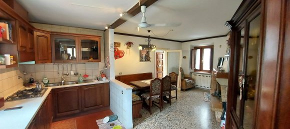 6-salle Maison à Bagni di Lucca, Italy No. 161792 9