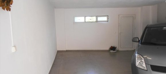 4 Schlafzimmer Gewerbliche Immobilien in Rafina, Greece, Nr. 7883 16