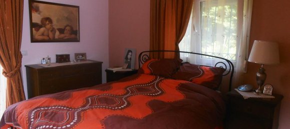4 Schlafzimmer Gewerbliche Immobilie in Rafina, Greece, Nr. 7883 19