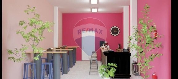 Propriété commerciale à Viareggio, Italy 60m² No. 294511 3