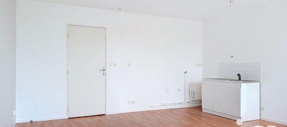 1 bedroom Apartment in Thorigne-Fouillard, France No. 325708 2