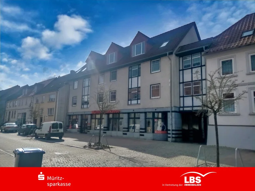 5 rooms Apartment in Mecklenburgische Seenplatte, Germany No. 127382