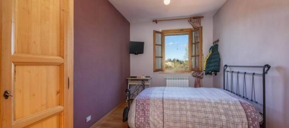 Casa de 8 habitaciónes en Foiano della Chiana, Italy No. 33174 22