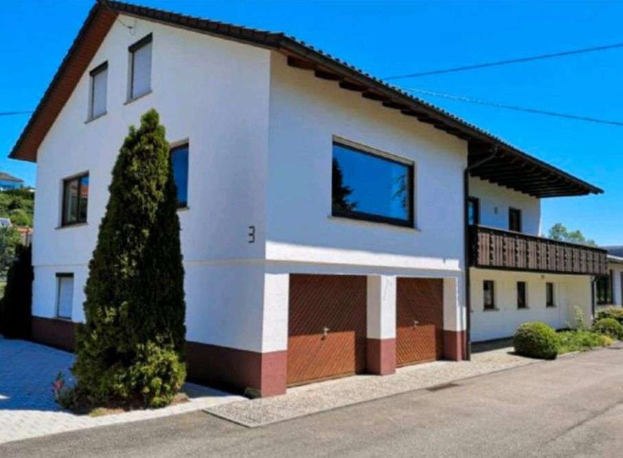 Casa de 5 dormitorios en Zollernalbkreis, Germany No. 318149