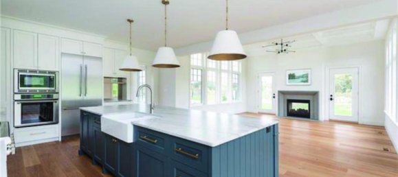 3 bedrooms House in Dundas, Canada No. 1045 4