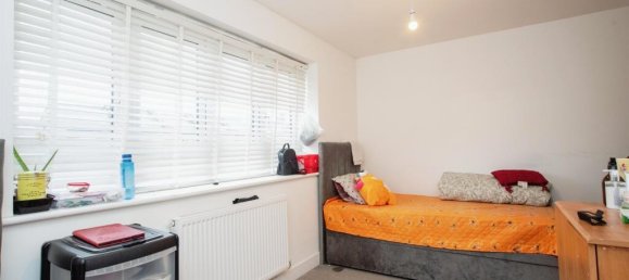 3 Schlafzimmer Haus in Watford, United Kingdom, Nr. 6042 18