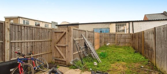 3 Schlafzimmer Haus in Watford, United Kingdom, Nr. 6042 8