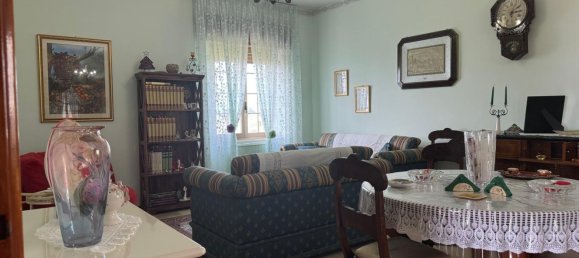 5 rooms Apartment in Mileto, Italy No. 172920 4