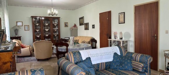 5 rooms Apartment in Mileto, Italy No. 172920 6