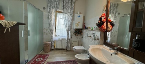 5 rooms Apartment in Mileto, Italy No. 172920 16