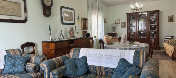 5 rooms Apartment in Mileto, Italy No. 172920 5