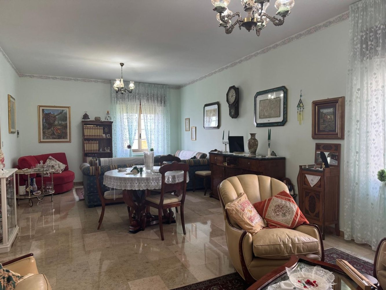 5 rooms Apartment in Mileto, Italy No. 172920