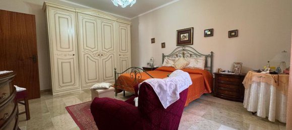 5 rooms Apartment in Mileto, Italy No. 172920 22