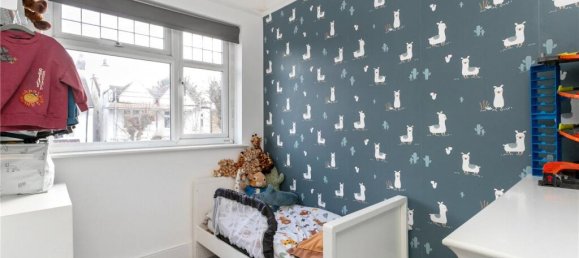 3 bedrooms House in Finchley, United Kingdom No. 3623 9