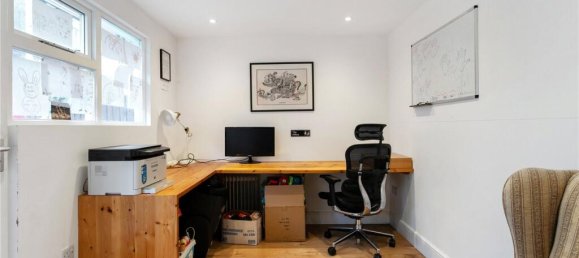 3 bedrooms House in Finchley, United Kingdom No. 3623 13