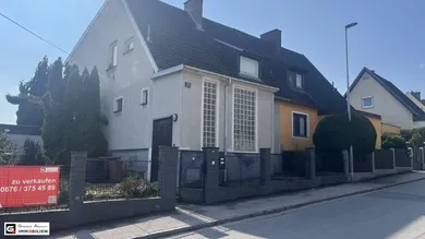 3 rooms House in Stockerau, Austria No. 188925