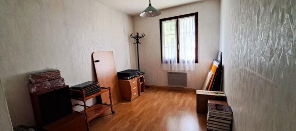 4 bedrooms House in Orleans, France No. 250949 14