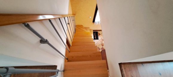 4 bedrooms House in Orleans, France No. 250949 16