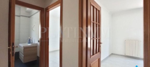 Apartamento de 4 habitaciónes en San Giovanni Rotondo, Italy No. 193377 18