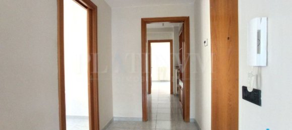 Apartamento de 4 habitaciónes en San Giovanni Rotondo, Italy No. 193377 6