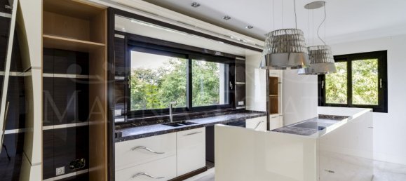 6 chambres Villa à Marbella, Spain No. 98997 10