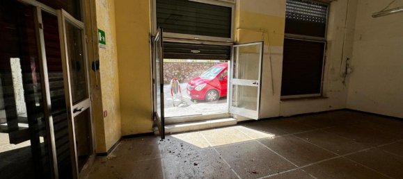 Gewerbliche Immobilie in Genoa, Italy 40m², Nr. 353963 13
