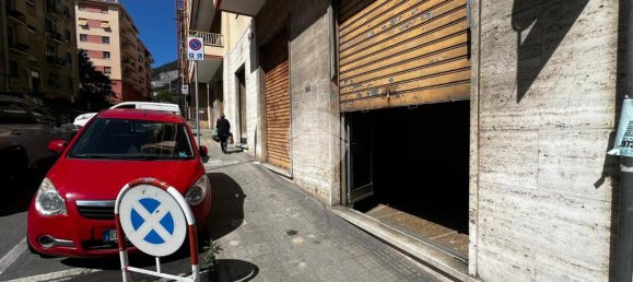 Gewerbliche Immobilie in Genoa, Italy 40m², Nr. 353963 5