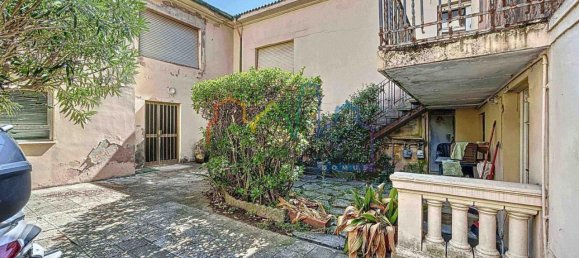 14 rooms Villa in Camaiore, Italy No. 145014 24