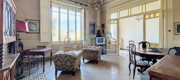 14 rooms Villa in Camaiore, Italy No. 145014 4