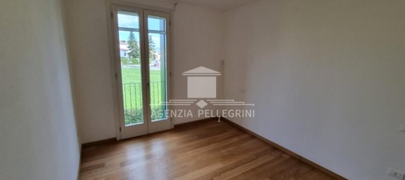 3 rooms House in Vicenza, Italy No. 234223 42