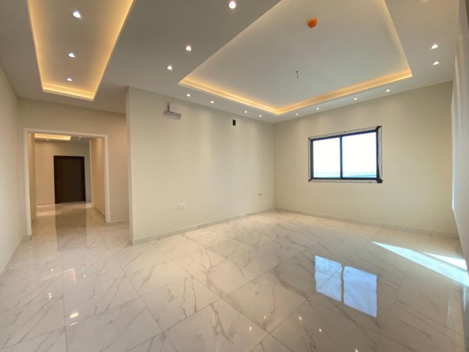 Apartamento de 3 dormitorios en Muharraq, Bahrain No. 1277