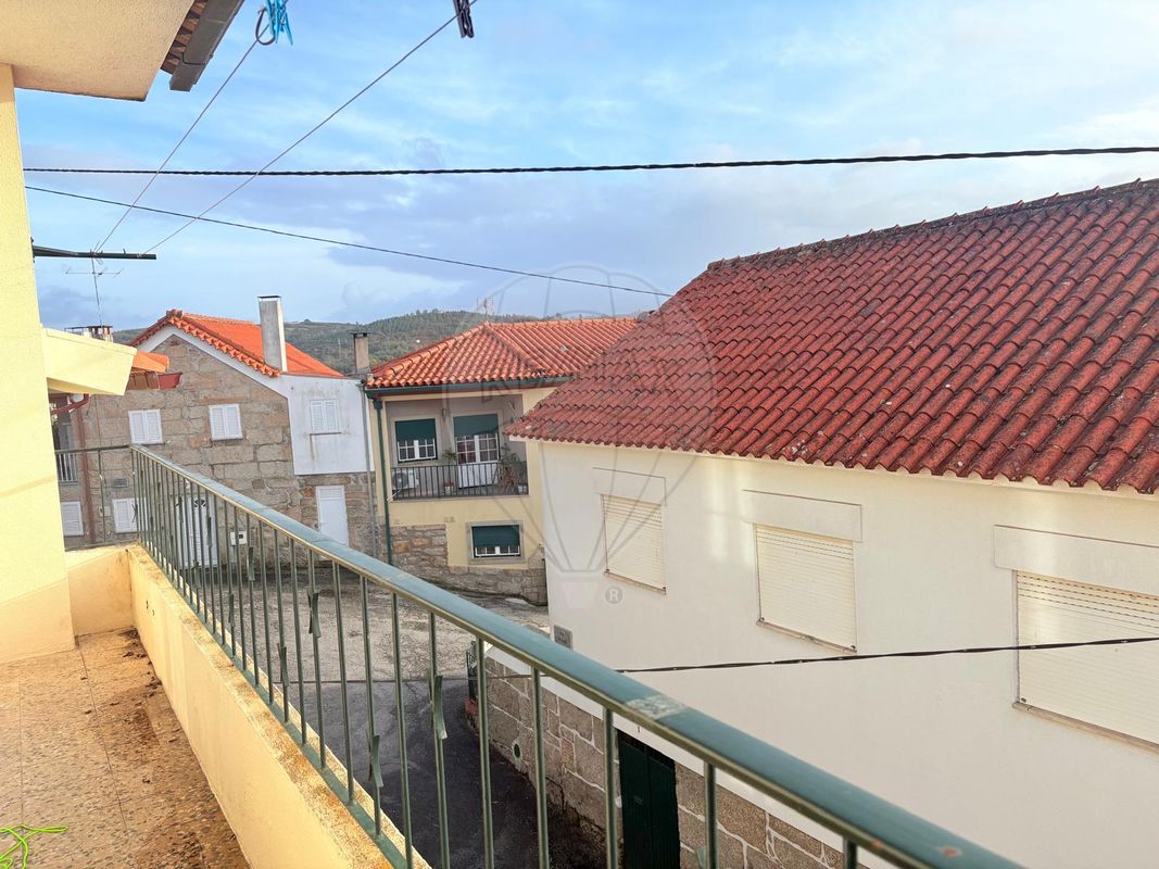 4 Schlafzimmer Haus in Bobadela, Portugal, Nr. 32156