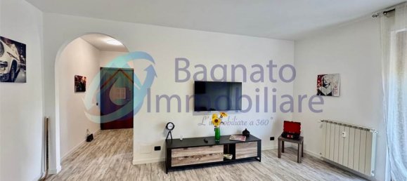 2 bedrooms Apartment in Novara, Italy No. 299958 4