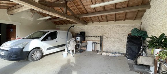 5 bedrooms House in Vendee, France No. 307048 9