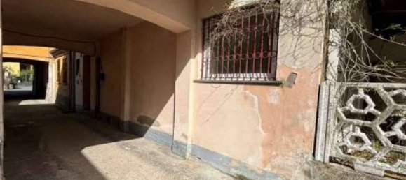 Apartamento de 2 dormitorios en Venegono Superiore, Italy No. 260701 2