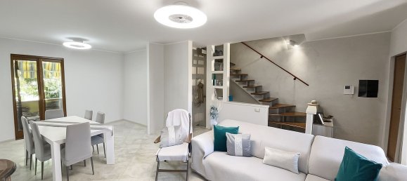 Casa de 5 dormitorios en Latina, Italy No. 379025 10