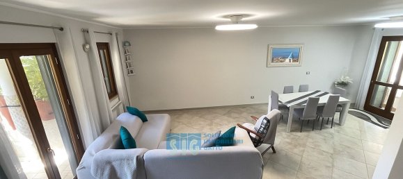 Casa de 5 dormitorios en Latina, Italy No. 379025 9