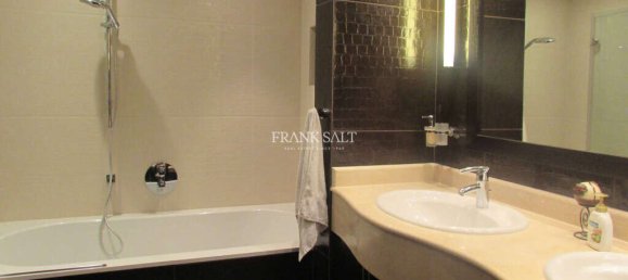 Apartamento de 3 dormitorios en Saint Julian's, Malta No. 4028 14