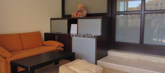 Apartamento de 3 dormitorios en Saint Julian's, Malta No. 4028 3