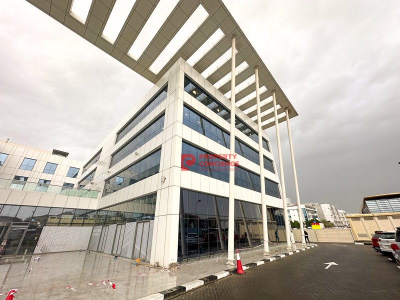 Büro in Dubai Investment Park, UAE 929m², Nr. 42568