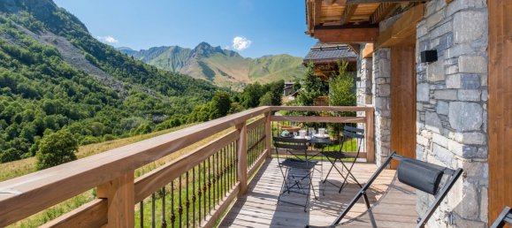 4 Schlafzimmer Gewerbliche Immobilie in Les Belleville, France, Nr. 945 2