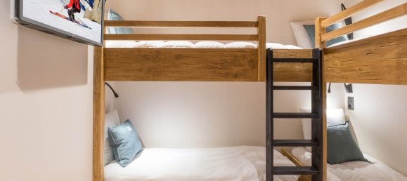 4 Schlafzimmer Gewerbliche Immobilie in Les Belleville, France, Nr. 945 13