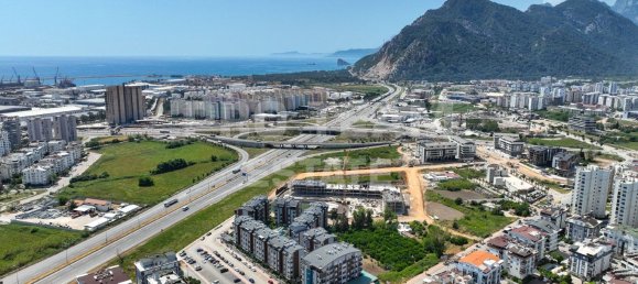 Квартира с 3 комнатами в Коньяалты, Турция № 28006 3