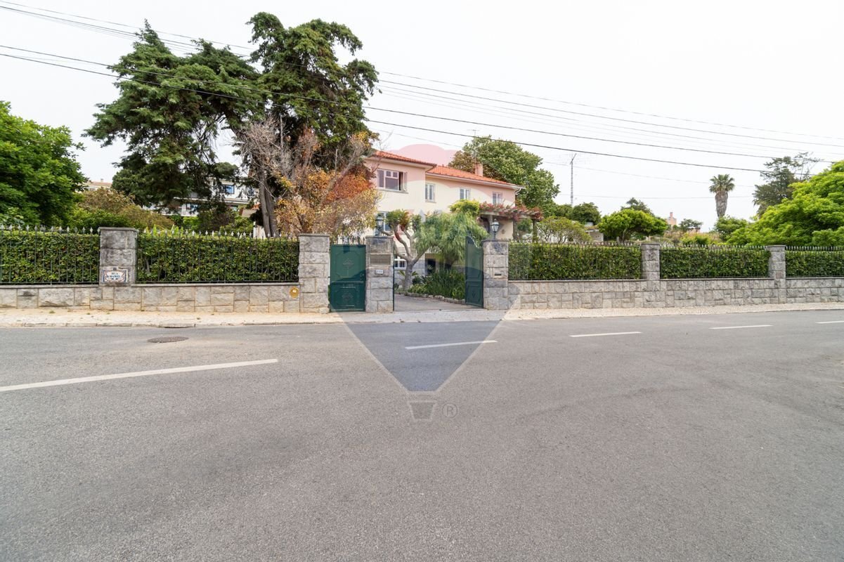 9 bedrooms House in Oeiras, Portugal No. 160593