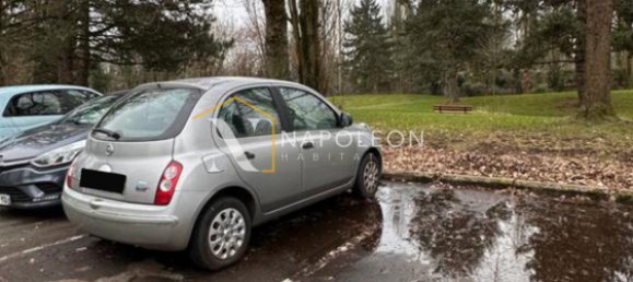  Parking in Lille, France No. 77869 2