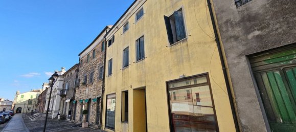 2 bedrooms Apartment in Padua, Italy No. 339801 4